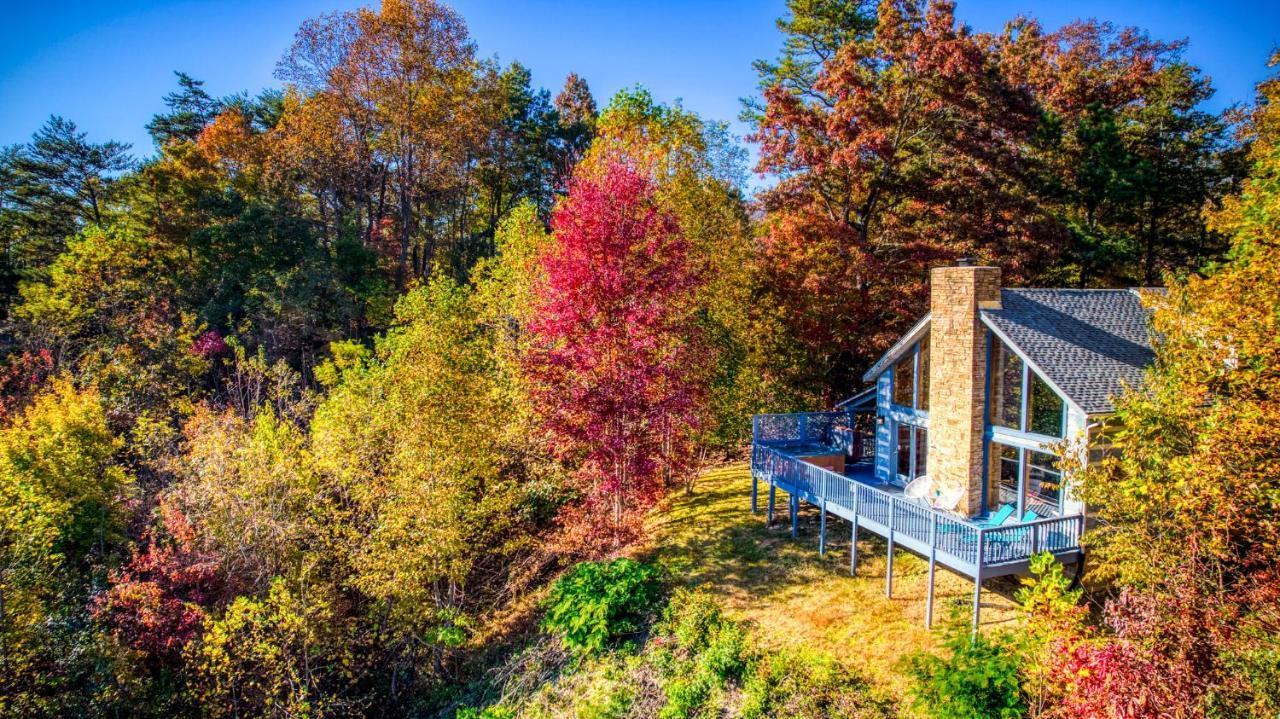 Barenberg Cabin - Secluded Unobstructed Panoramic Smoky Mountains View With Two Master Suites, Loft Game Room, And Hot Tub Gatlinburg Exteriér fotografie
